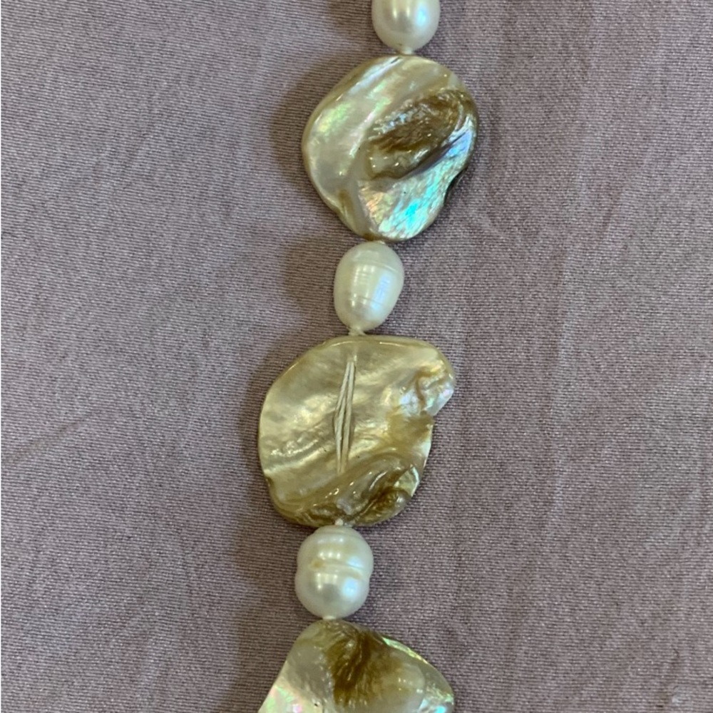 Beautiful water pearl and cut shell from Hawaii